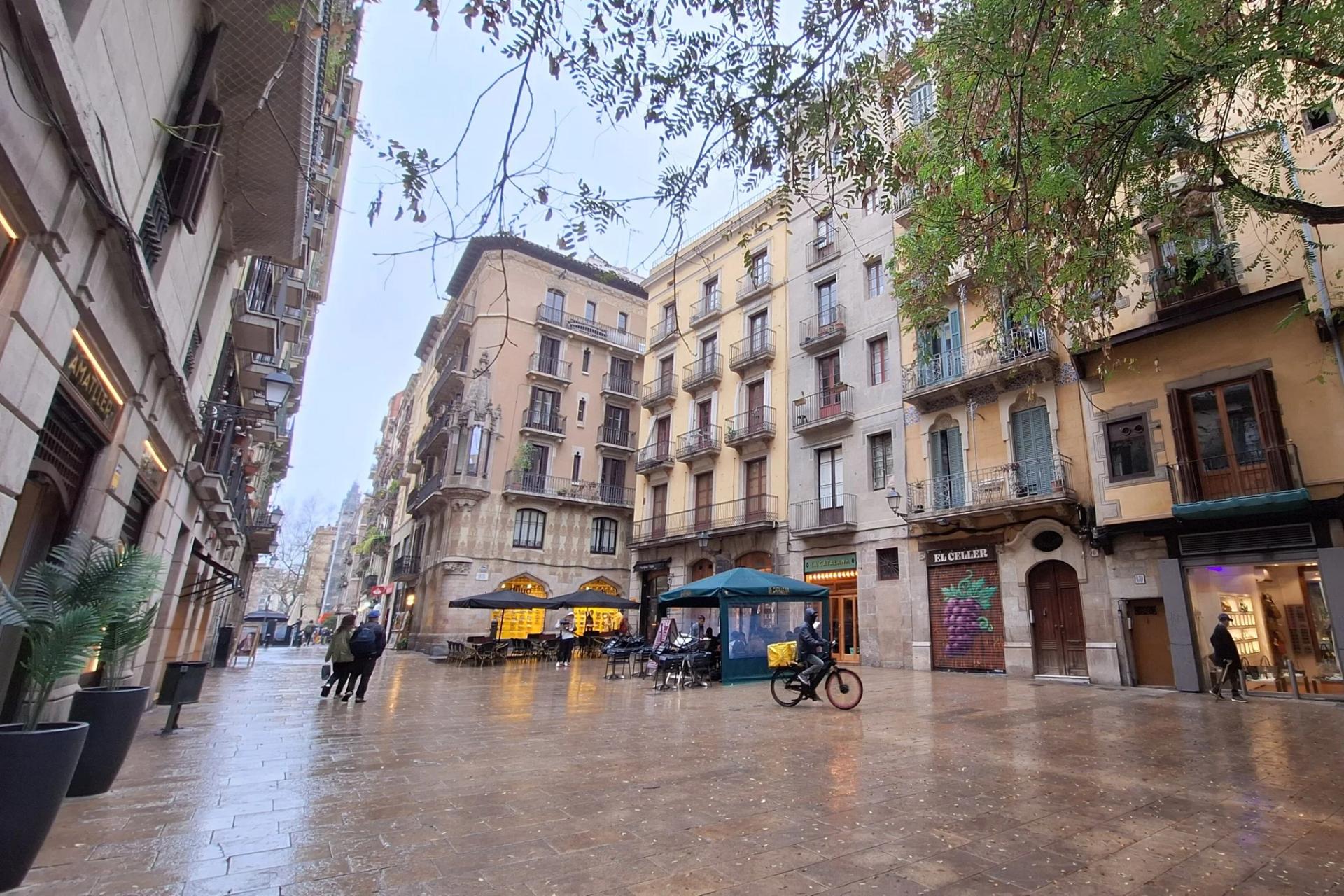 Plaça de les Olles, la plaza del Born donde está Cal Pep