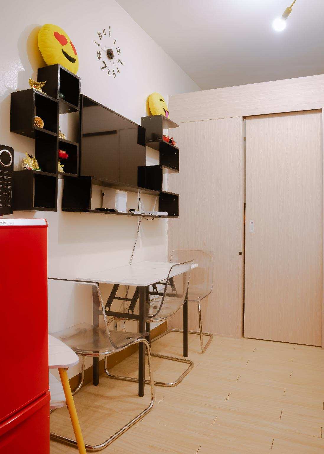 Condomínio totalmente mobiliado de dois quartos Árvores Residências Fairview Quezon City