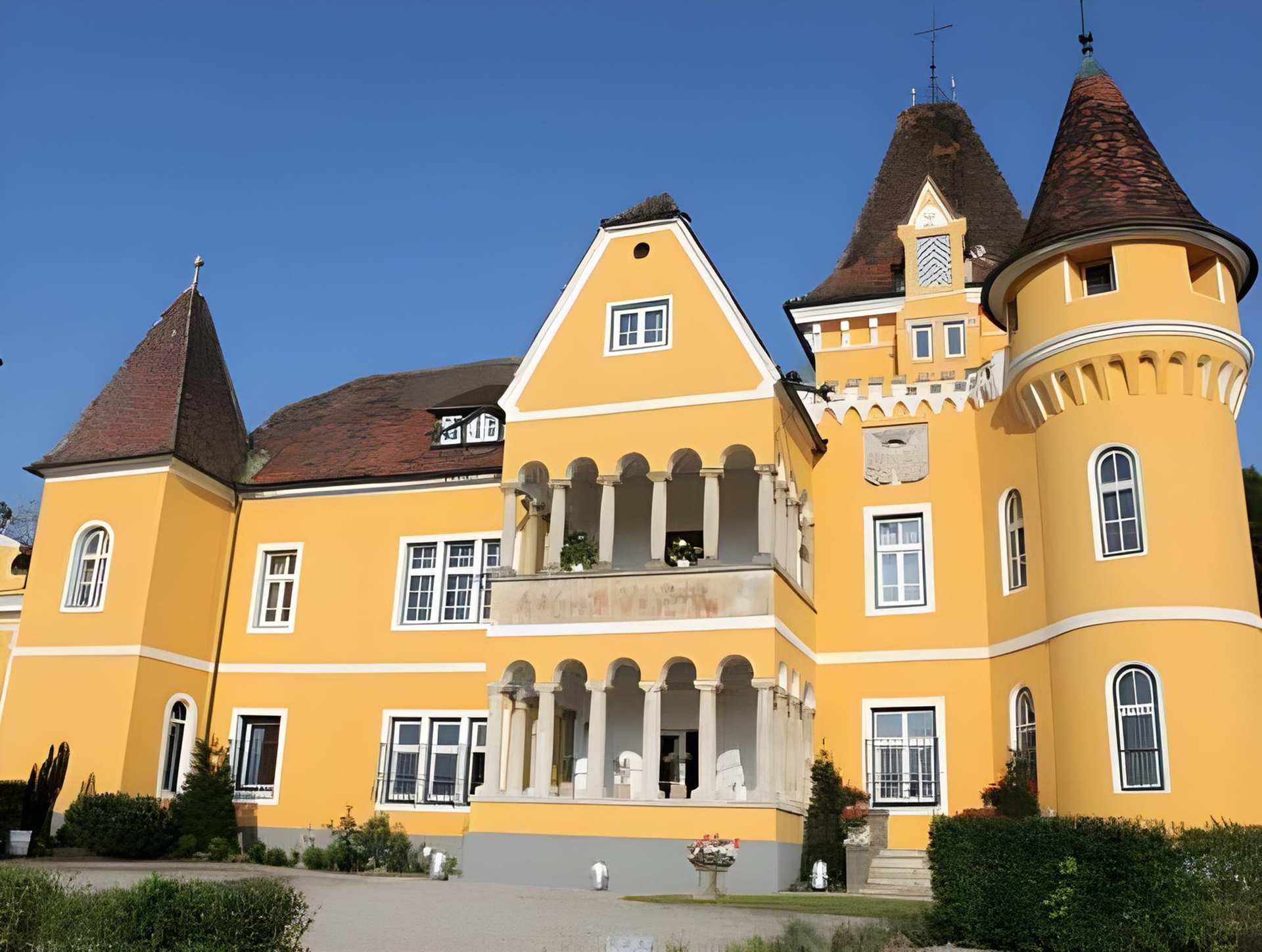 Georgi Schloss - Boutique Hotel