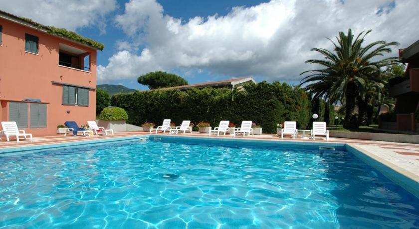 Appartamenti Maricampo - HelloElba