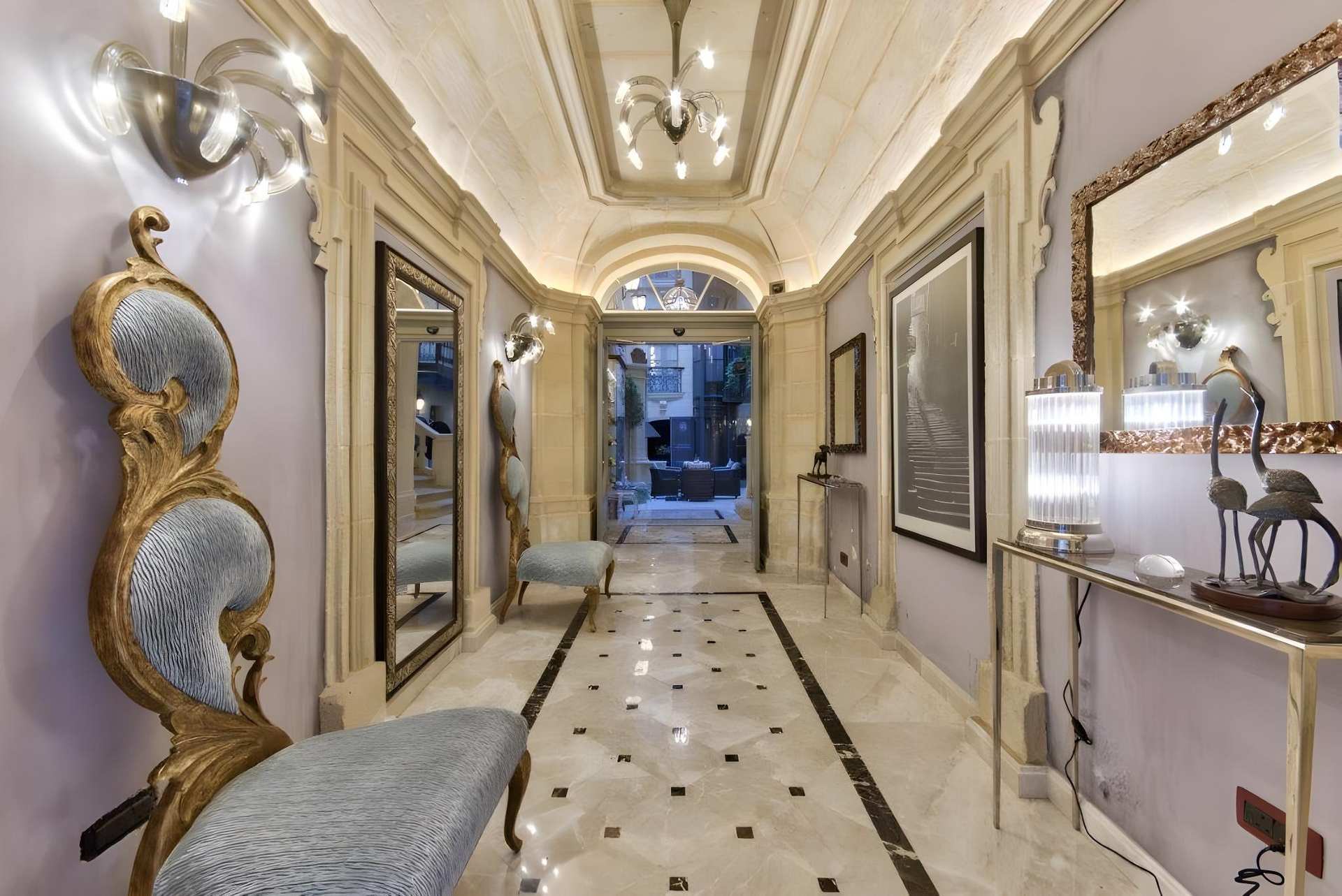 Palazzo Consiglia - IK Collection