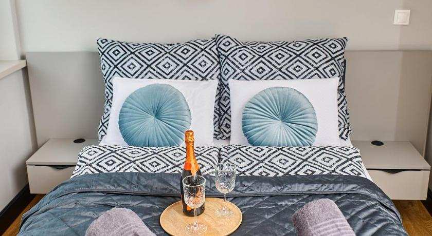 BAST Babichy 29 DOM Apartamenty MANDORIA , Rodzina , Family , Orientarium , PTAK , Parking bezpłatny