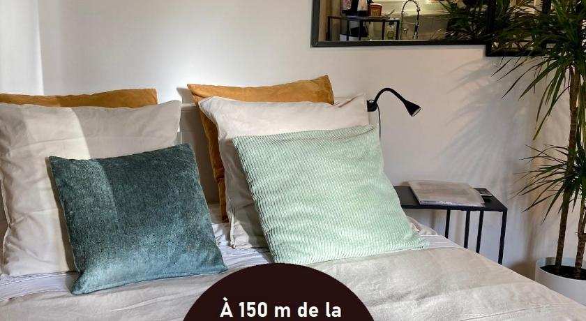 AUX 4 LOGIS - Studio Le City - Petit déjeuner offert 1ère nuit