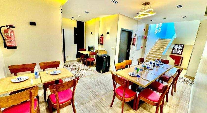 Summer Land Hotel