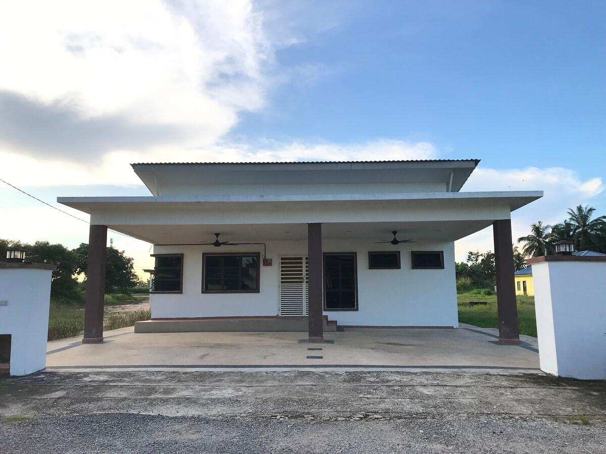 D' Totok Homestay (KLIA)