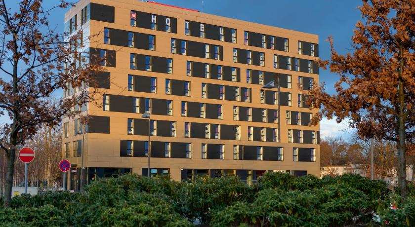 MEININGER Hotel Frankfurt Main / Airport