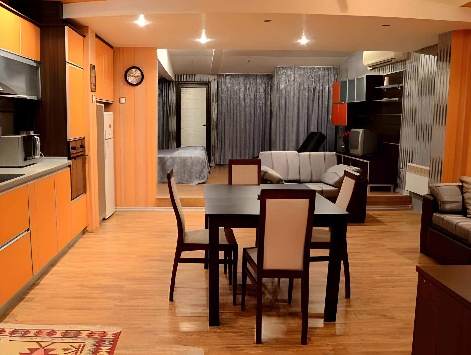 White Rose Guest Rooms