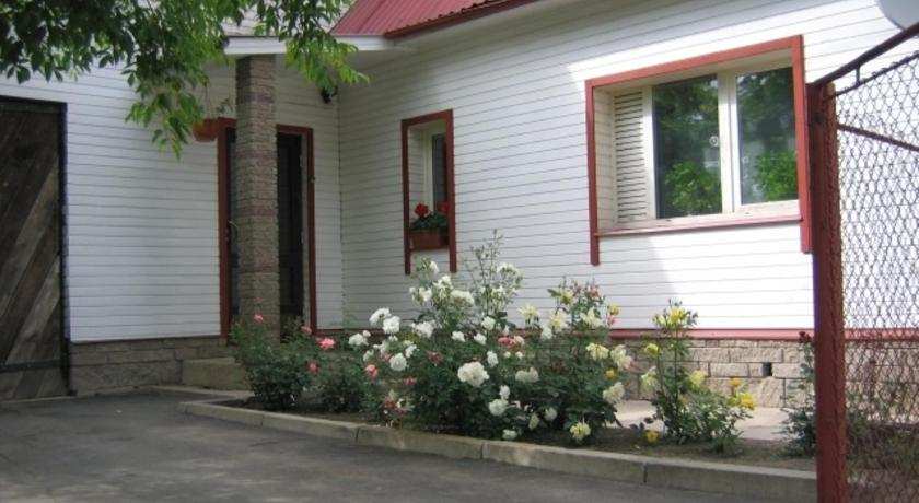 Liiva Guest Accommodation,free parking