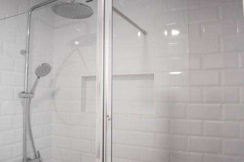 ¡Nuevo! Coqueto y comodo apartamento con dos habitaciones