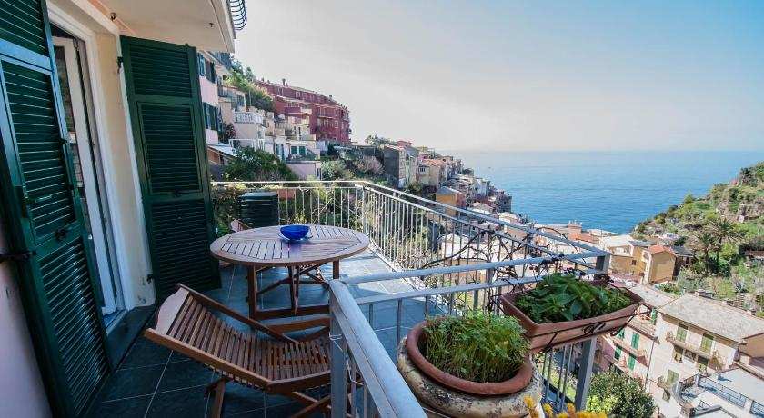 Luxury Seaview Apartments Manarola by Arbaspàa