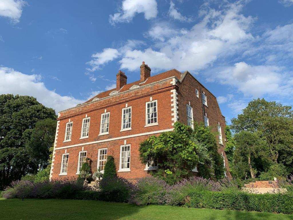 BARDNEY HALL