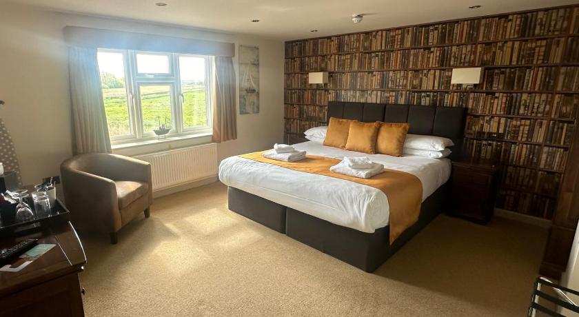 Waveney Inn & Hotel