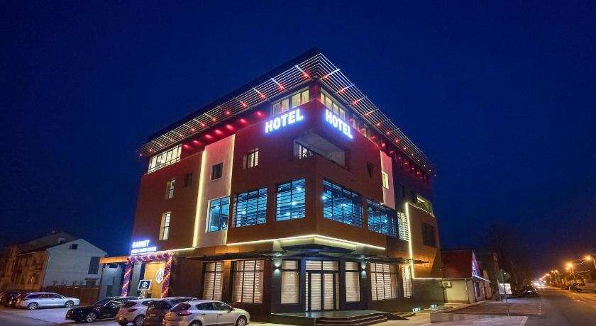 Garnet Hotel & Event Centar