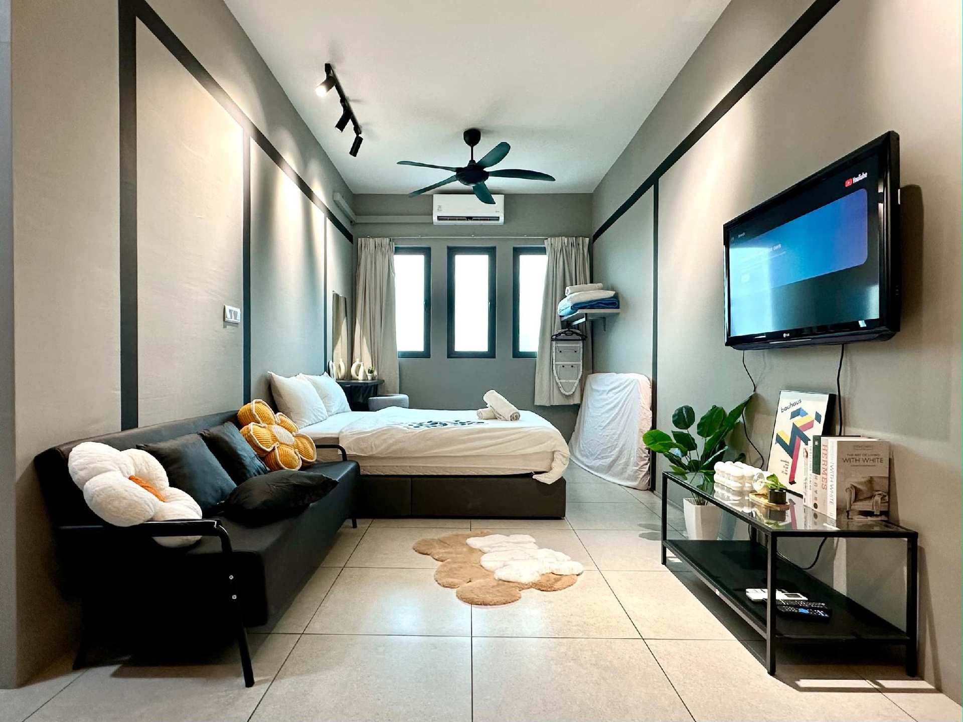 JOVIAL Modern Cozy Homestay `Meritus Perai