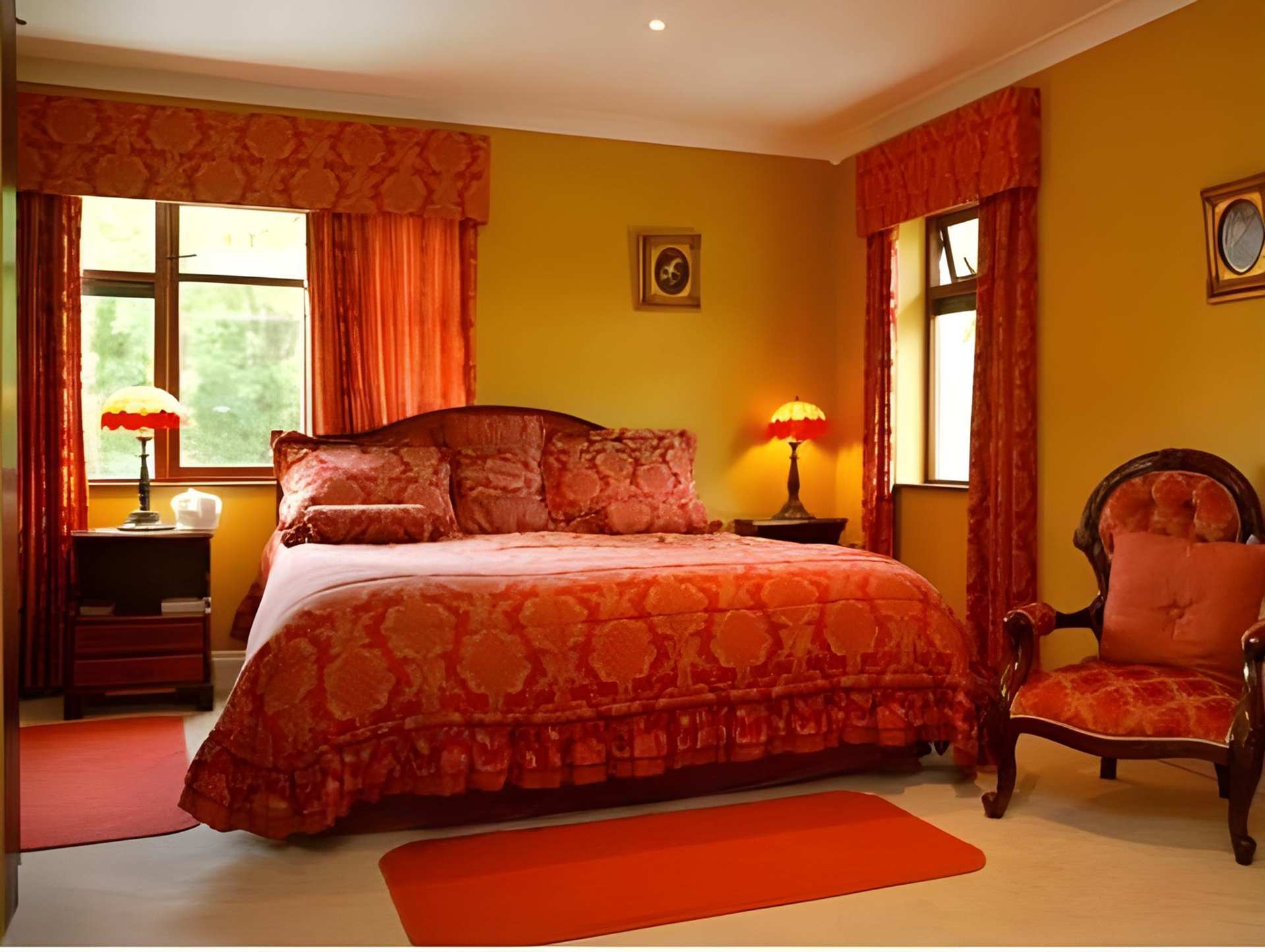 Hanora's Cottage Guesthouse and Restaurant