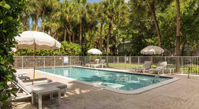 Miami River Inn by Renzzi