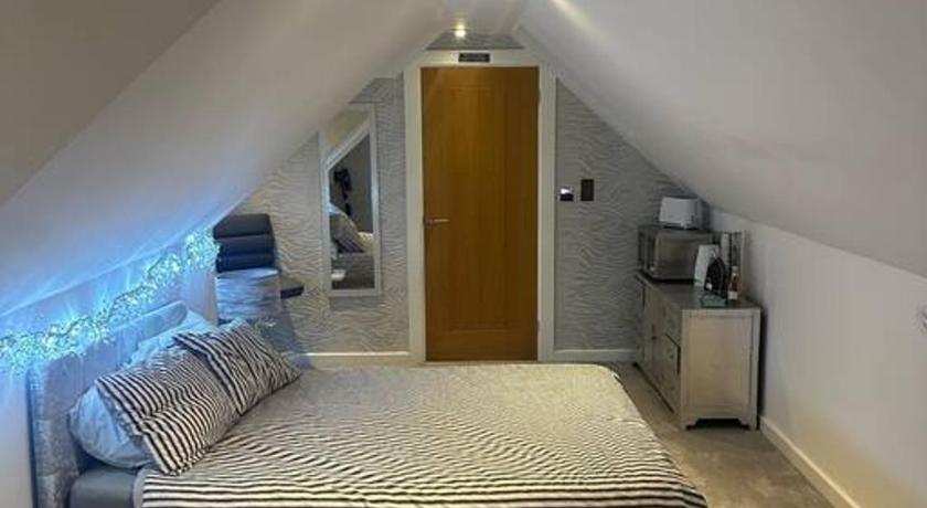 Cozy 1 bed Urban Haven