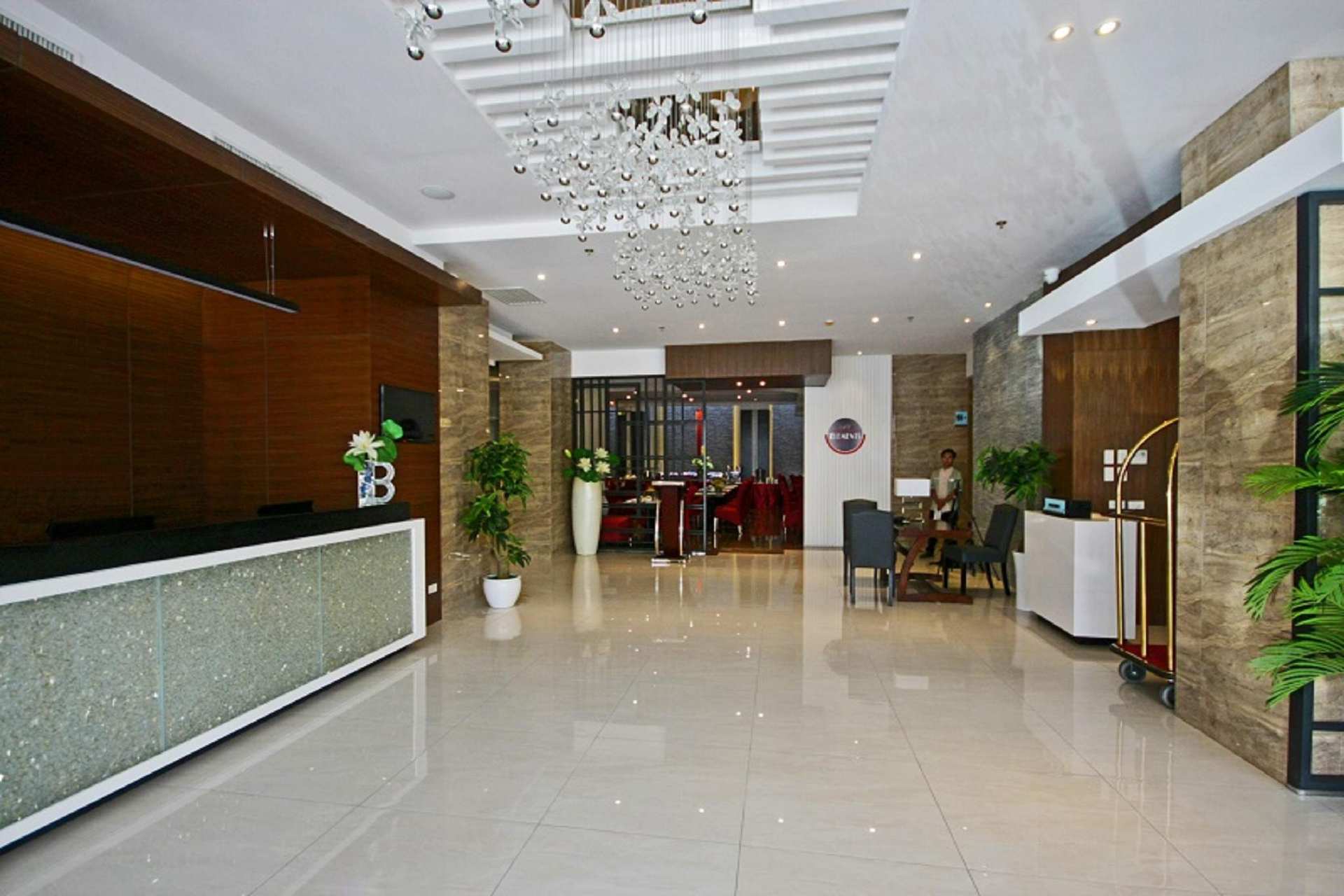 Brentwood Suites