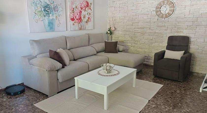 Acogedora y confortable casa familiar en L'Olleria