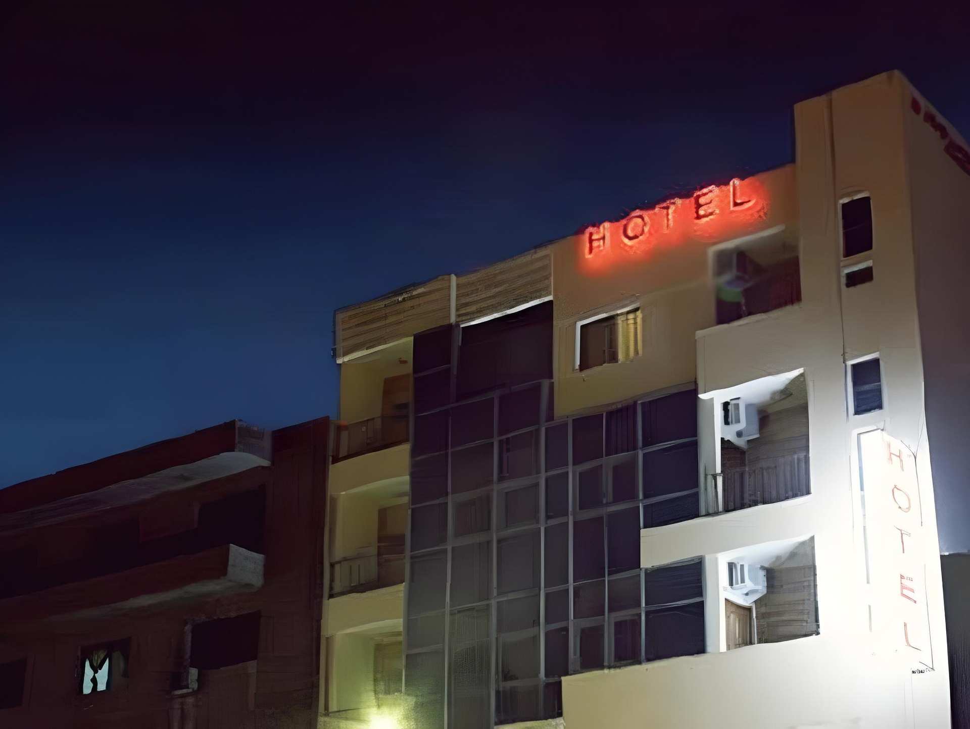 Golden Rose Hotel
