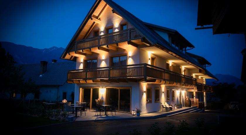 House Troha - Rooms & Apartments