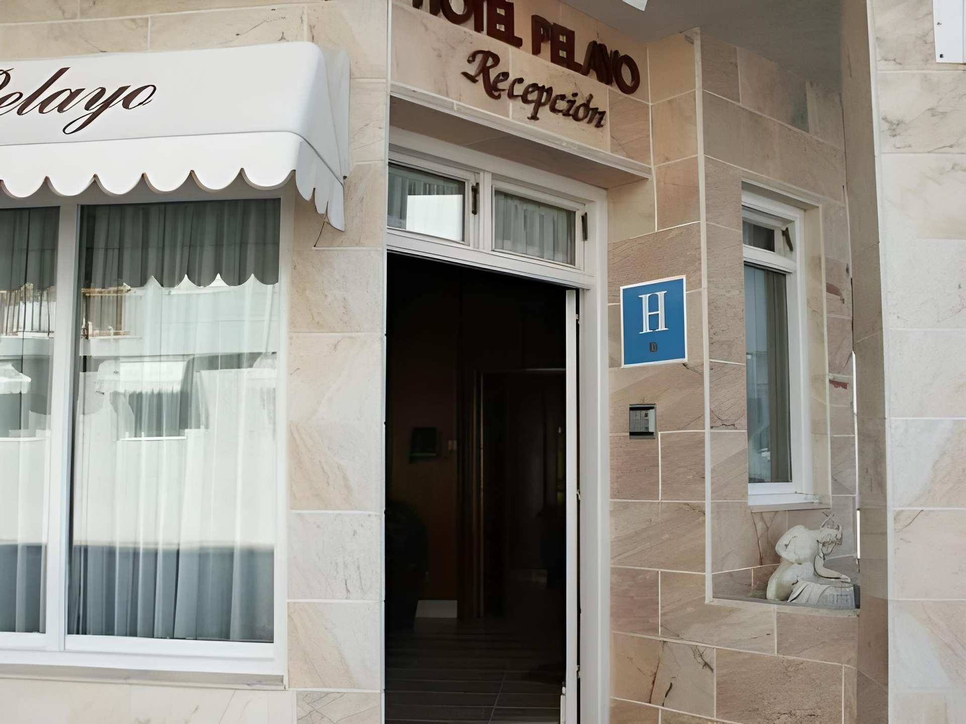 H Pelayo Noja Auto Check-In Rooms