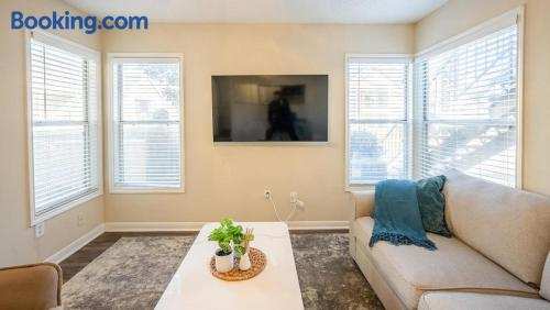 Landing Modern Apartment with Amazing Amenities (ID3348)