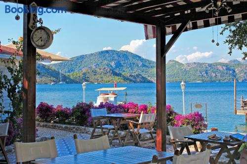 Losta Sahil Evi - Adults Only +12