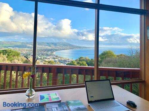 Kinoie Mornington - OCEANVIEW