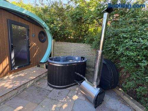 Elletson Park Wood fired Hot tubs, Caravans & Pods