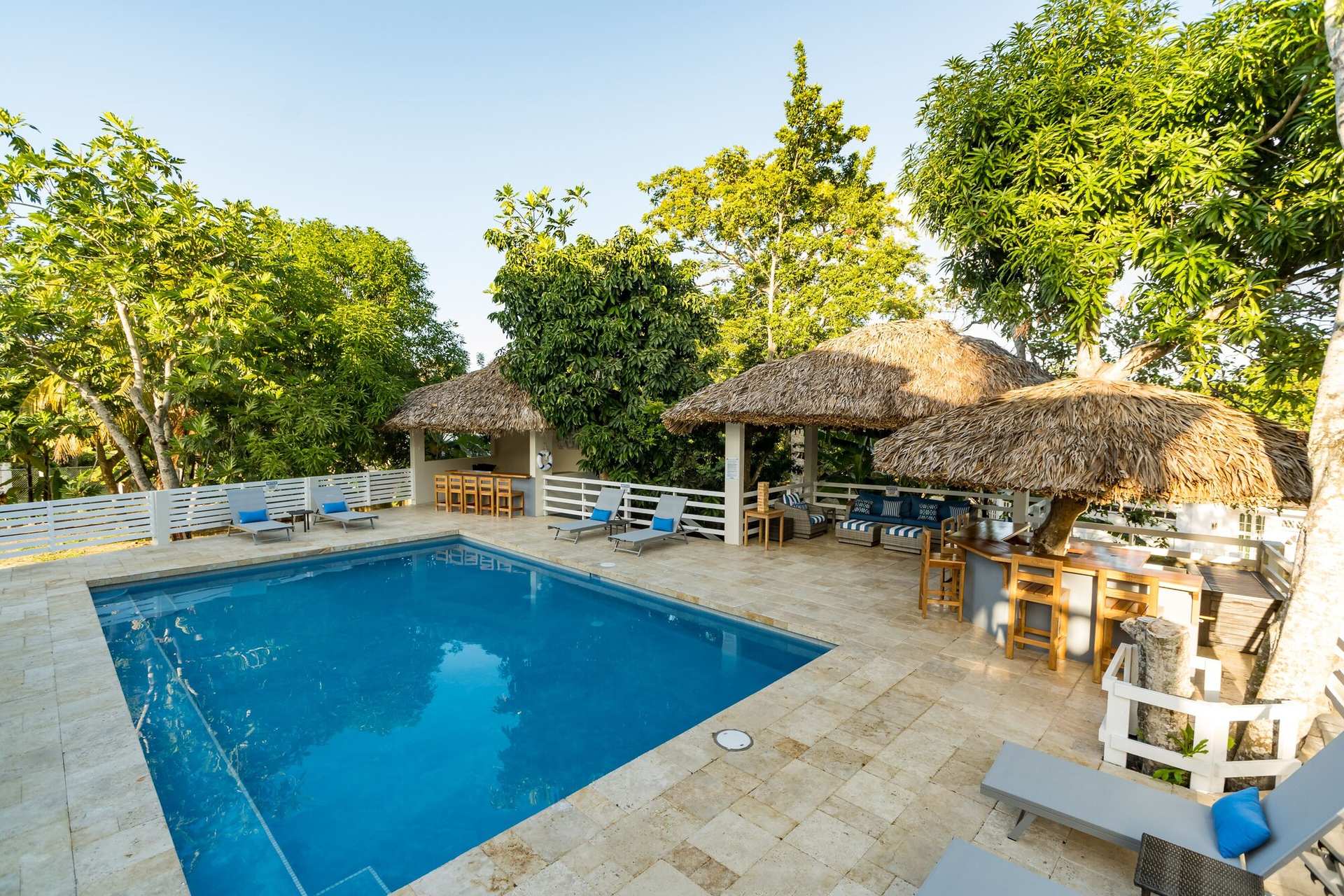 Blue Paloma Bed & Breakfast