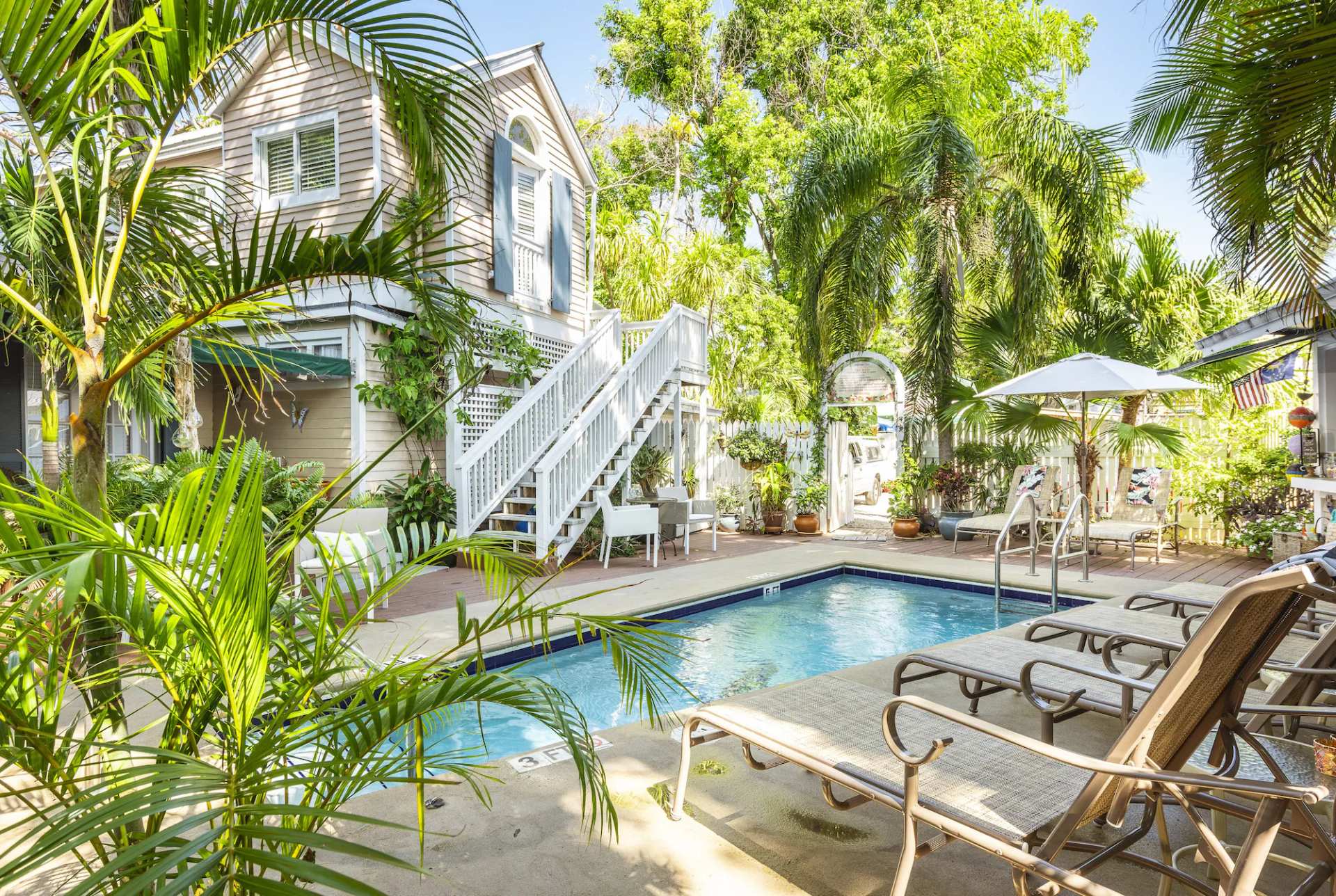 Andrews Inn & Garden Cottages