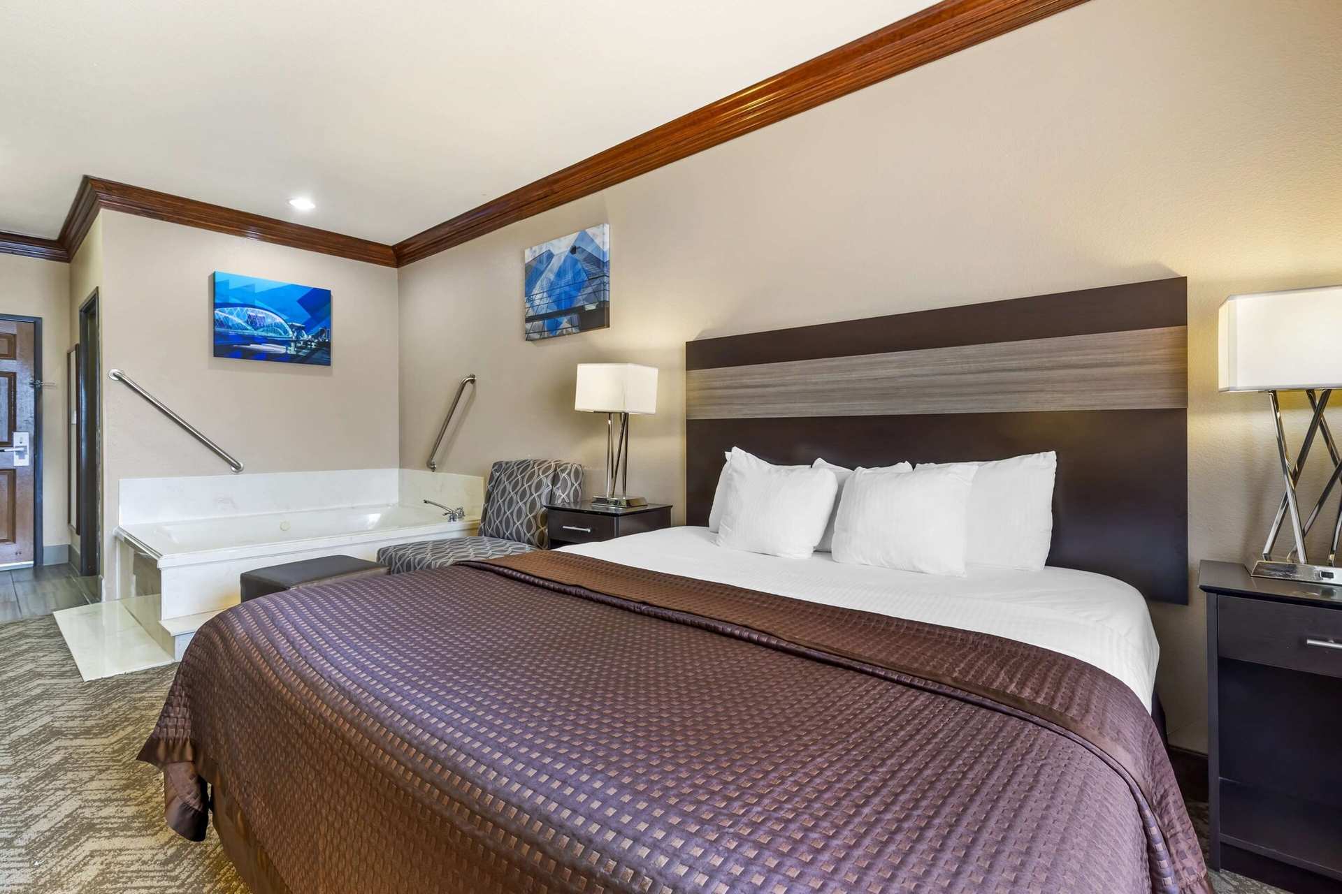 Best Western Fort Worth Inn & Suites