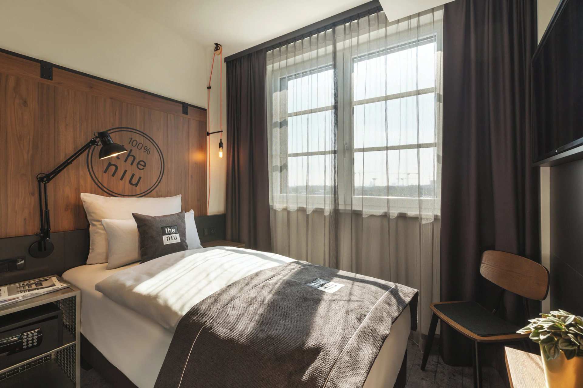 Holiday Inn - the niu, Bricks Hamburg Eppendorf by IHG