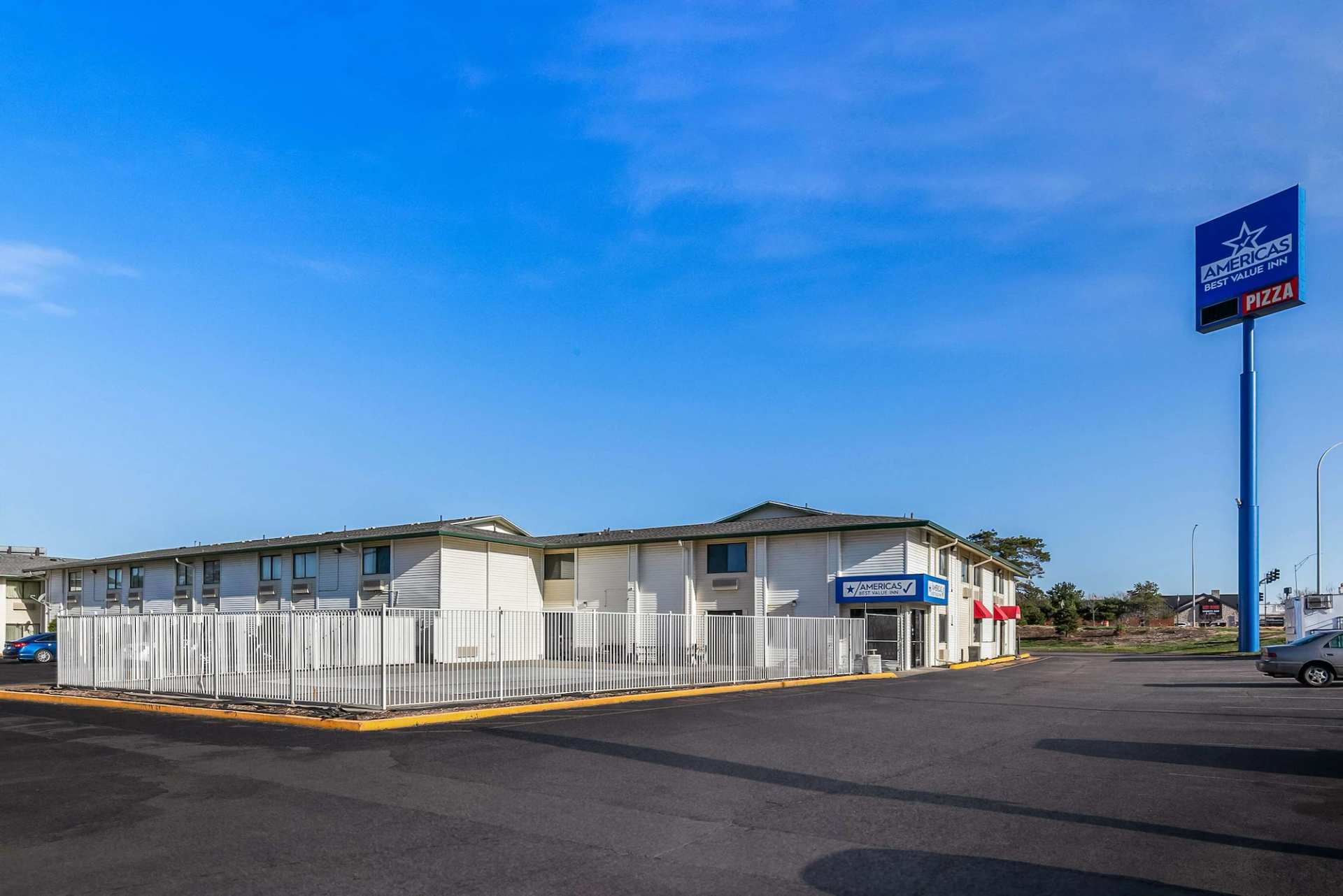 Americas Best Value Inn - Lincoln Airport