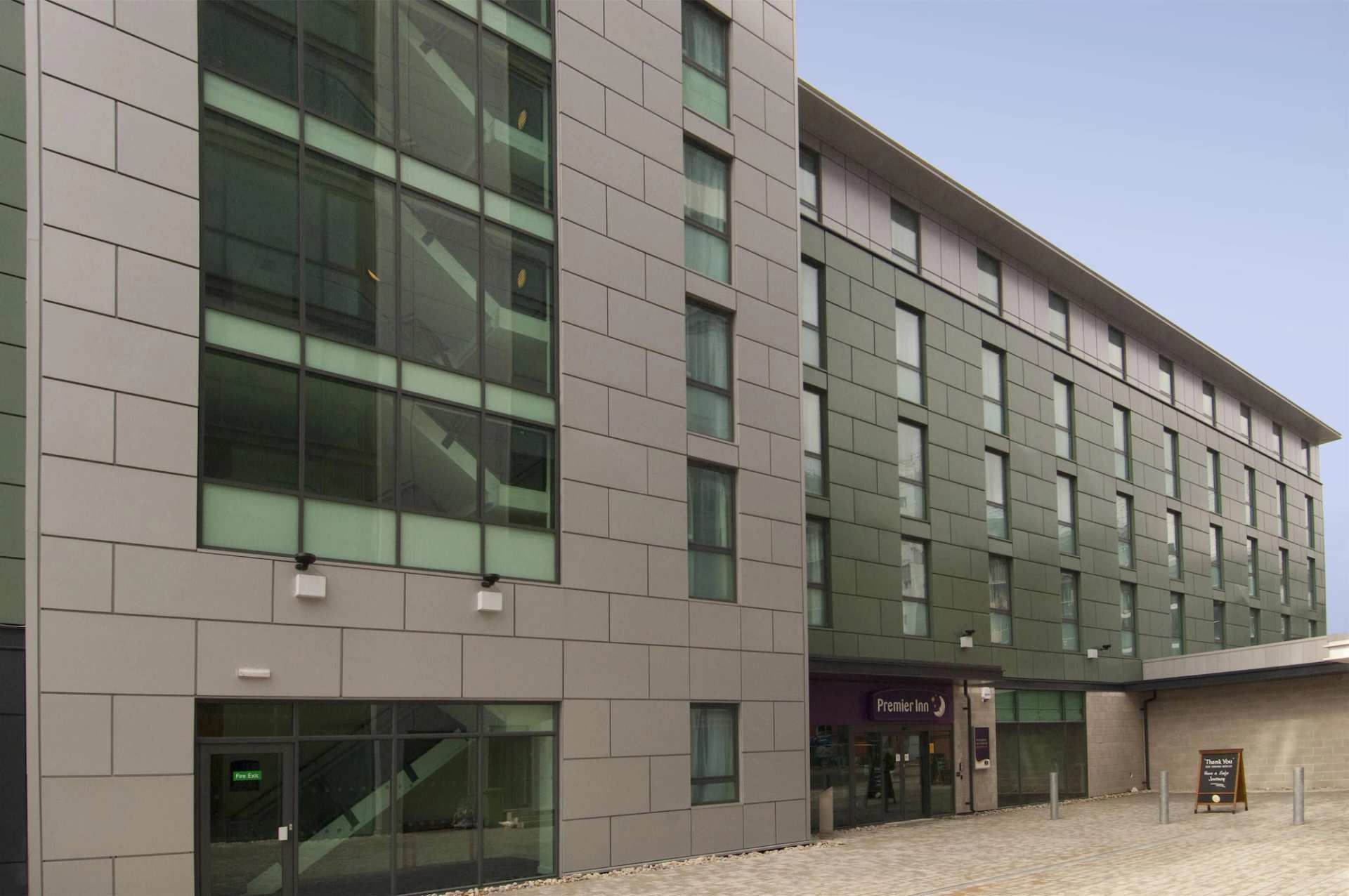 Premier Inn Barnsley Central M1 J37