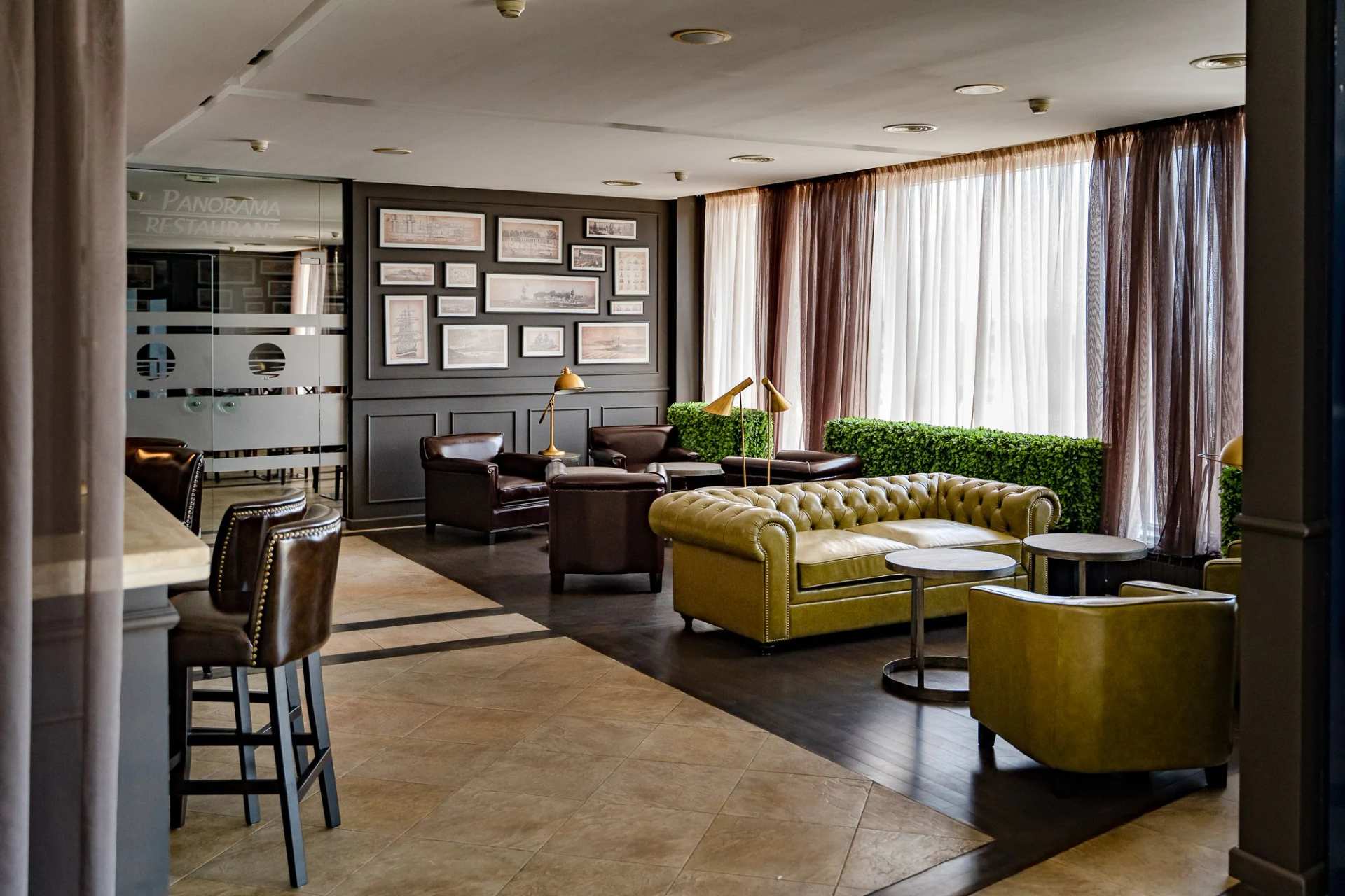 Panorama Hotel - Free EV Charging Station