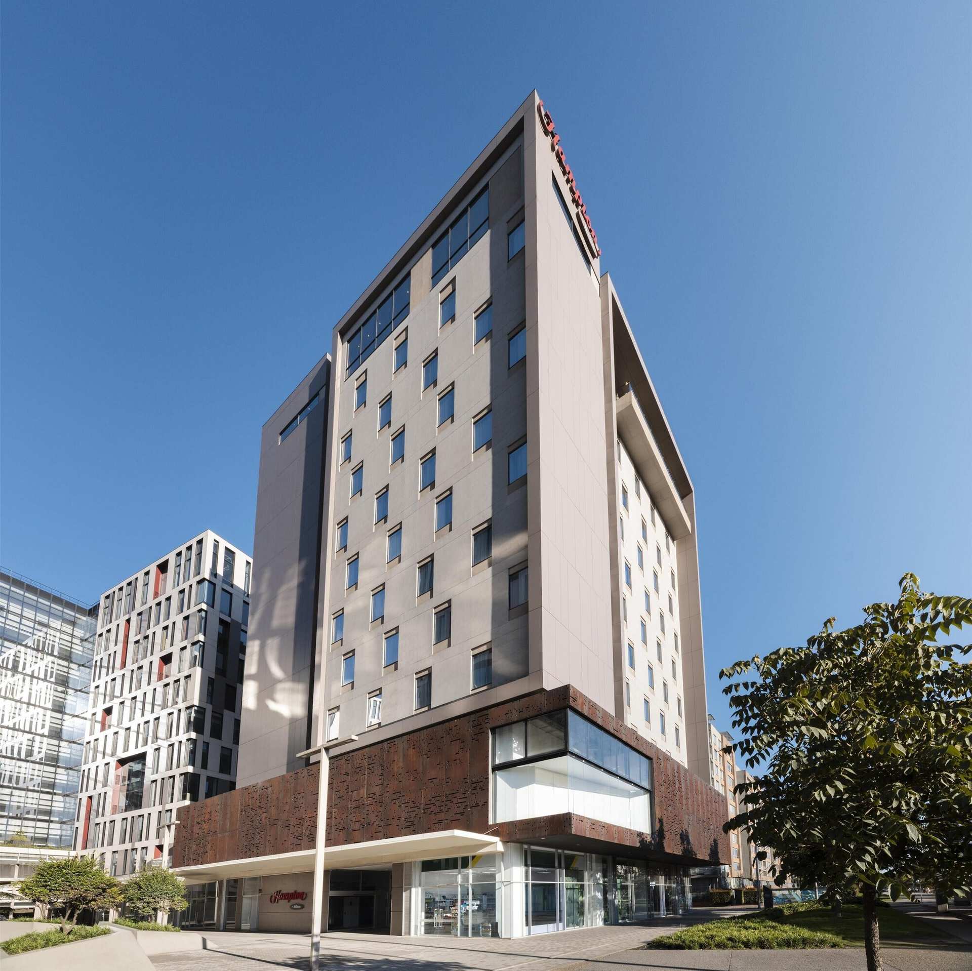 Hampton by Hilton Bogota Airport