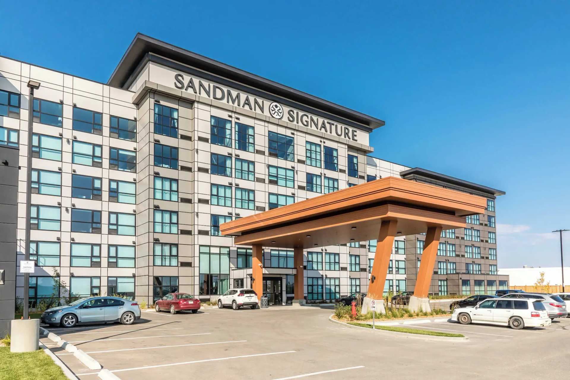 Sandman Signature Saskatoon South Hotel