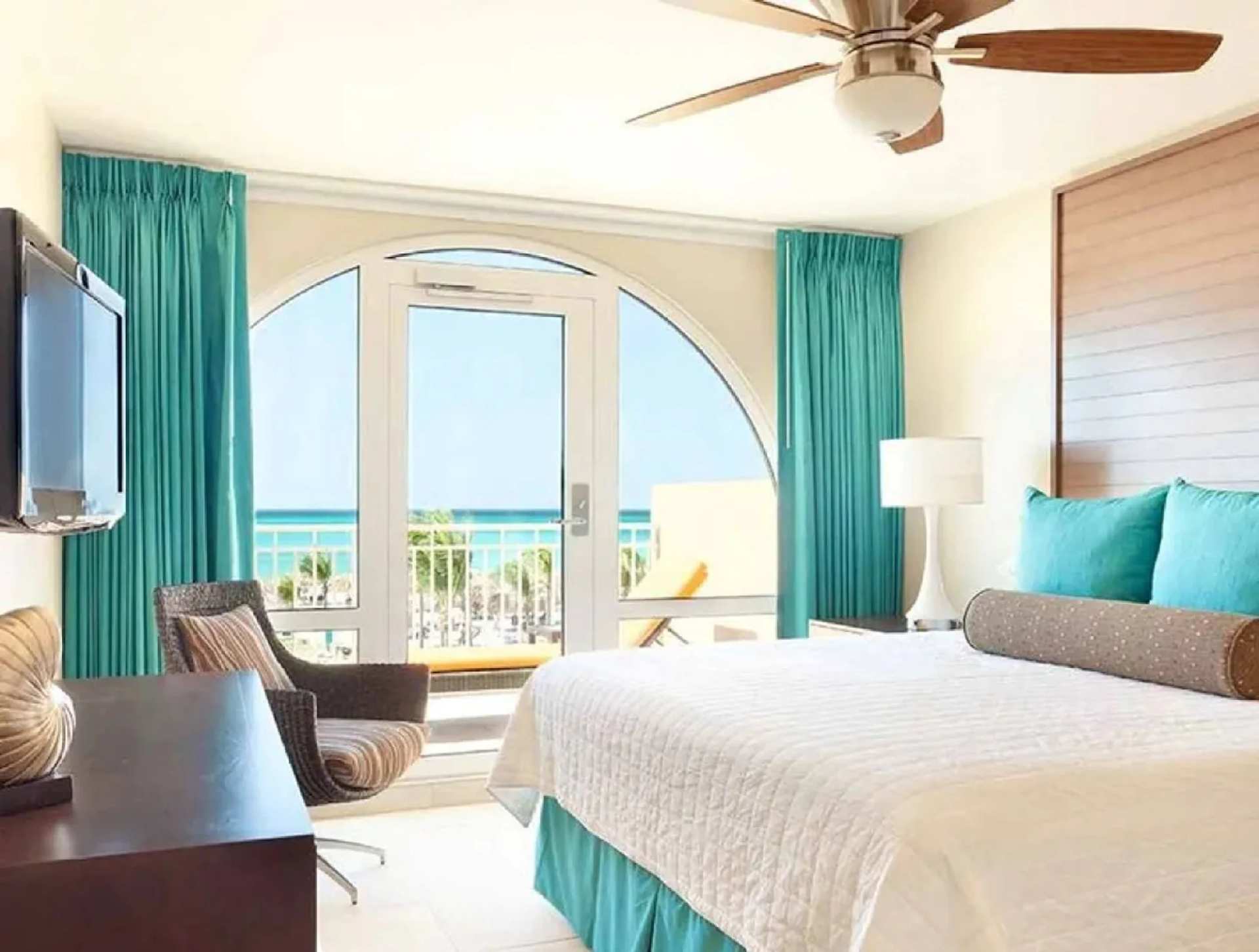 Bluegreen at La Cabana Beach Resort & Casino