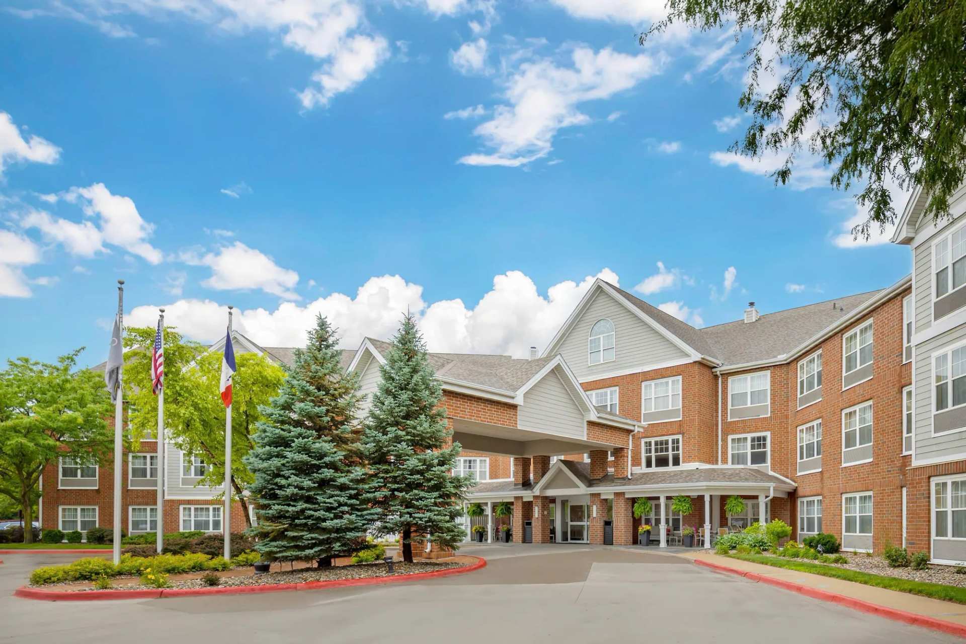 Country Inn & Suites by Radisson, Des Moines West, IA