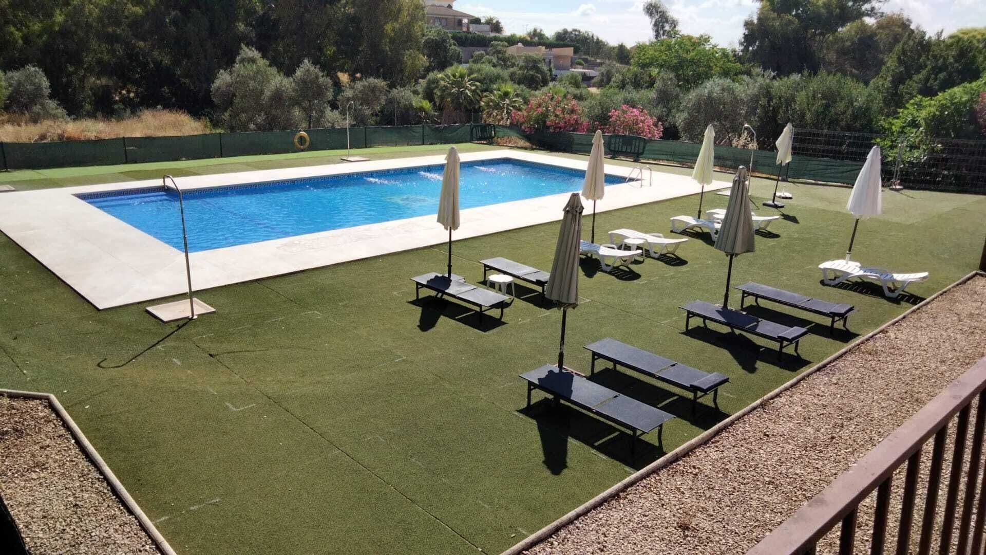 Apartamentos Turísticos La Castilleja