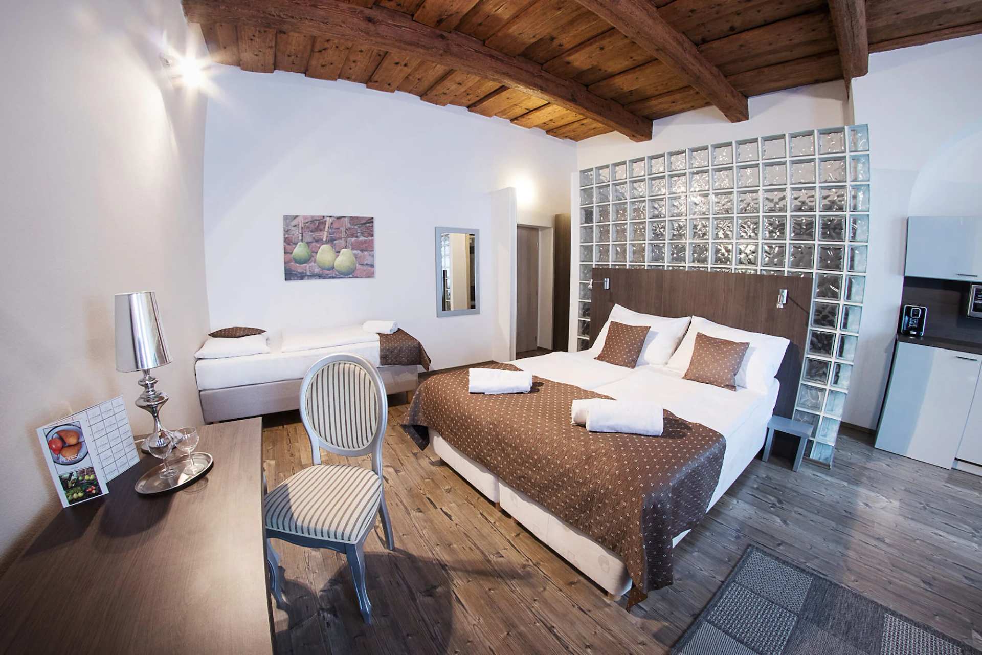 Hotel U Tří hrušek suites & apartments