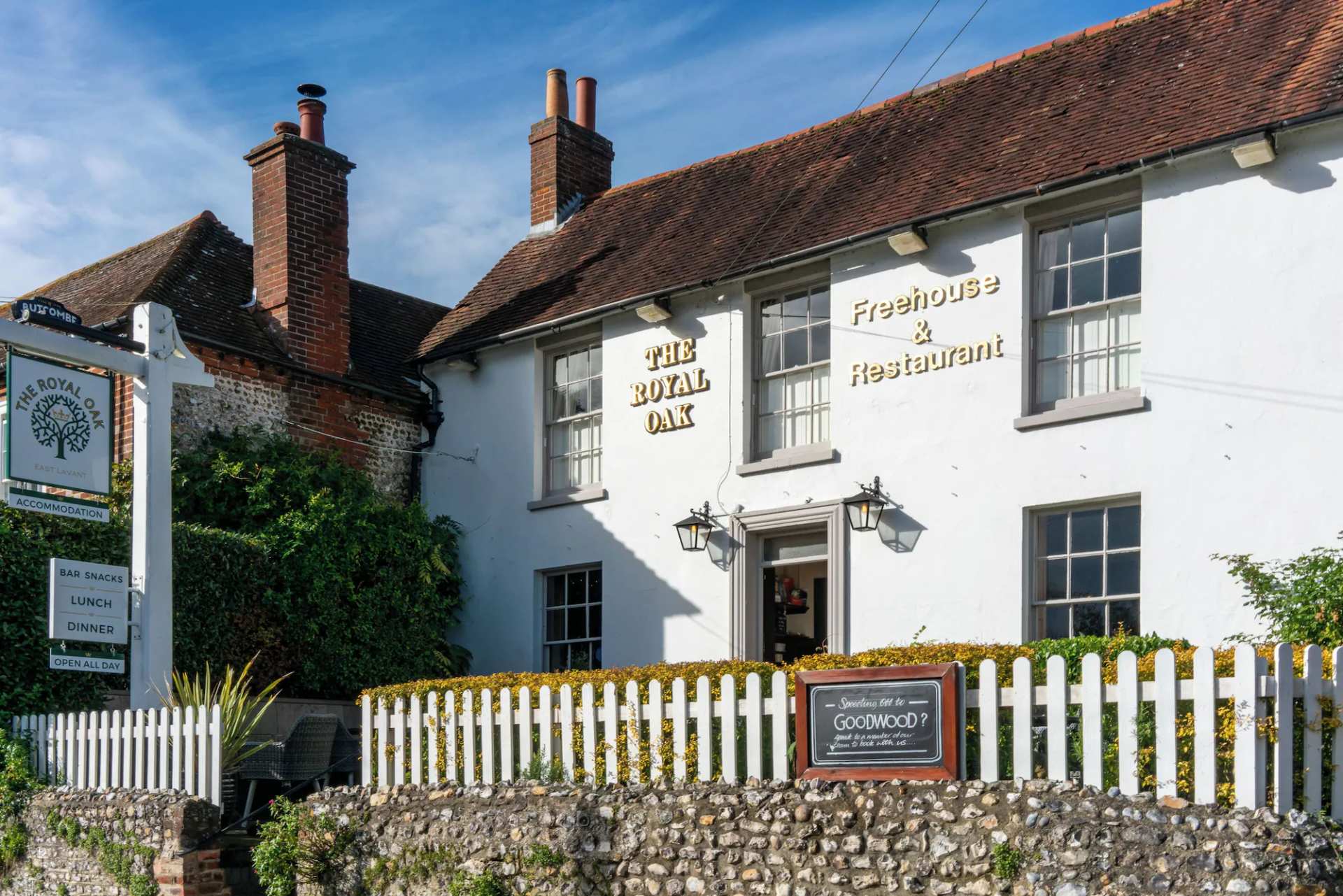 The Royal Oak Inn