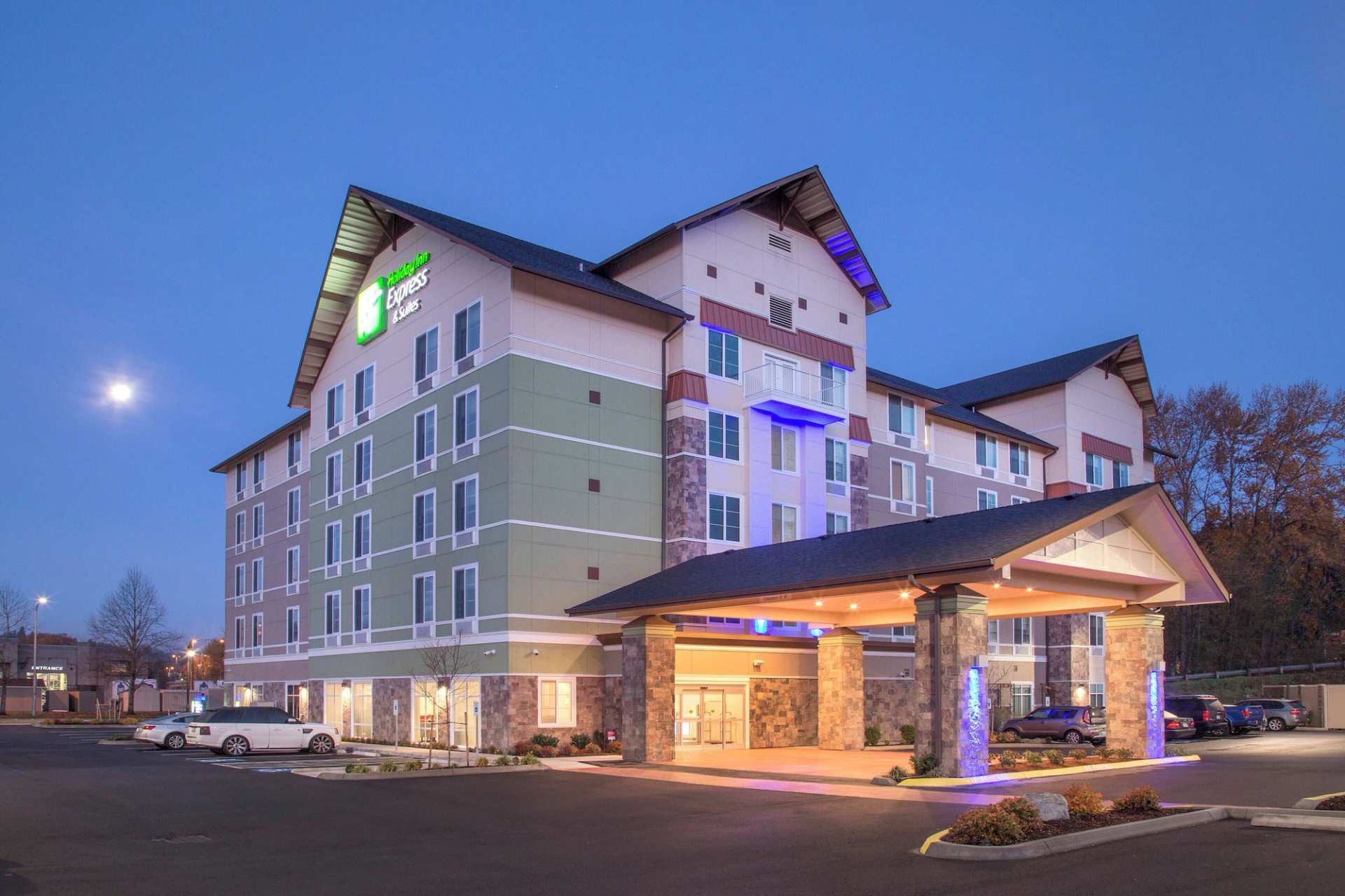 Holiday Inn Express & Suites - Seattle South - Tukwila by IHG
