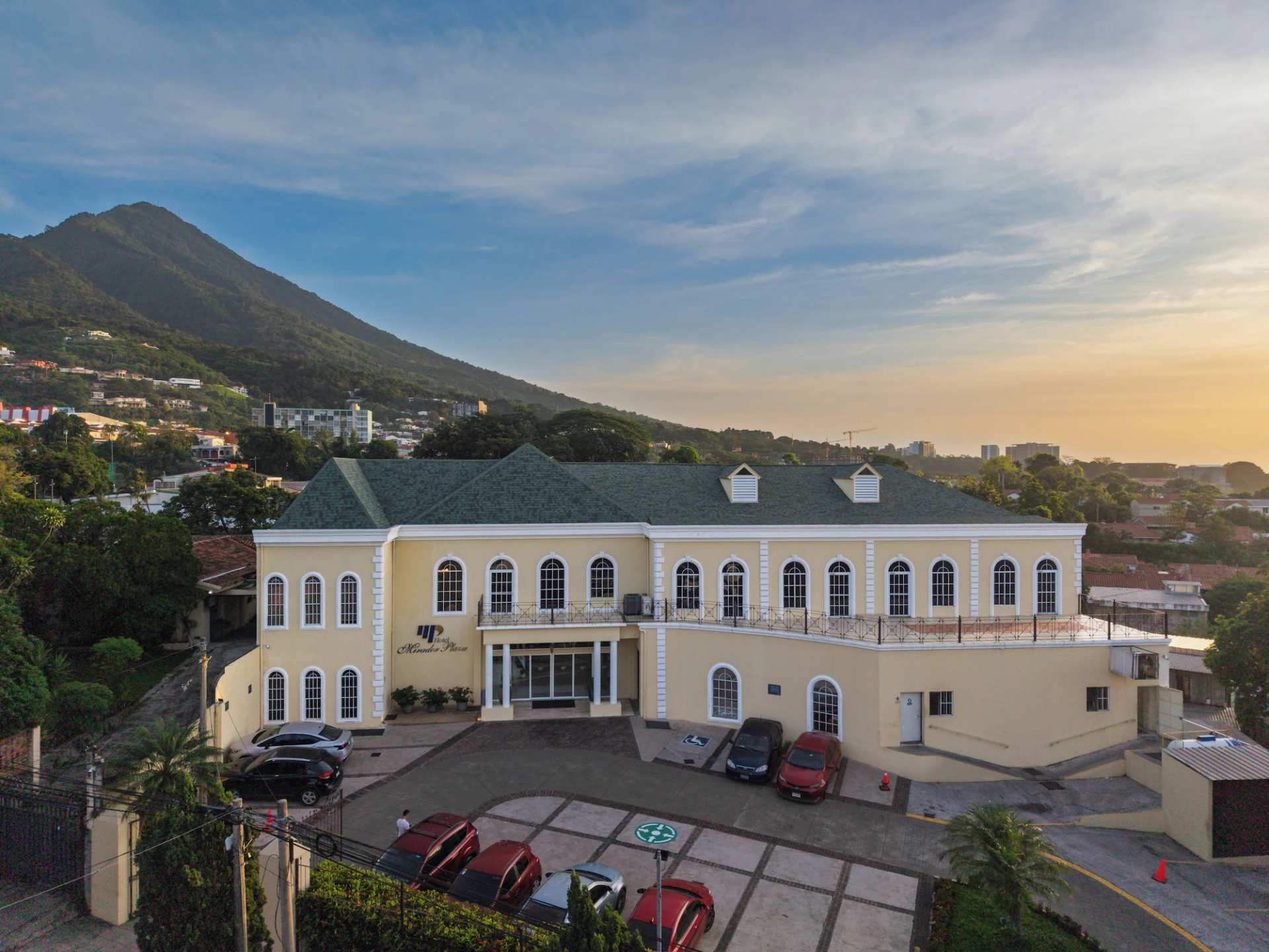 Hotel Mirador Plaza