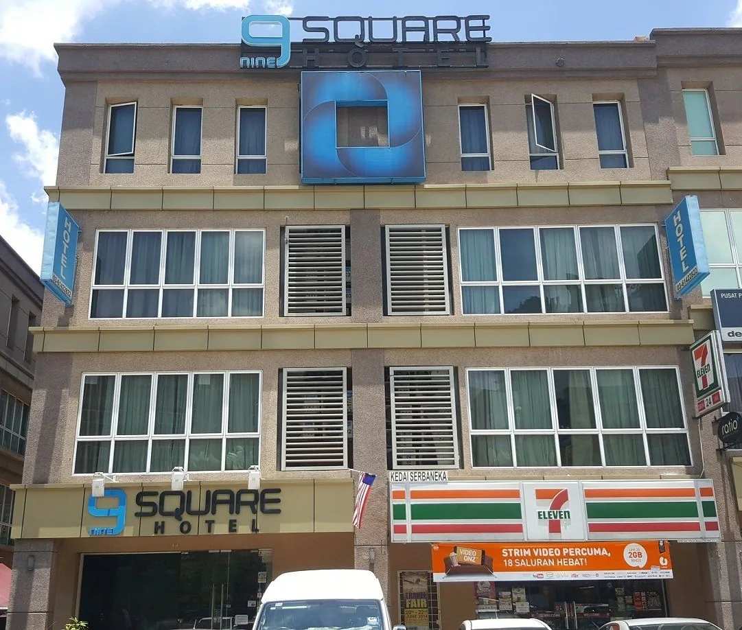 9 Square Hotel - Kota Damansara