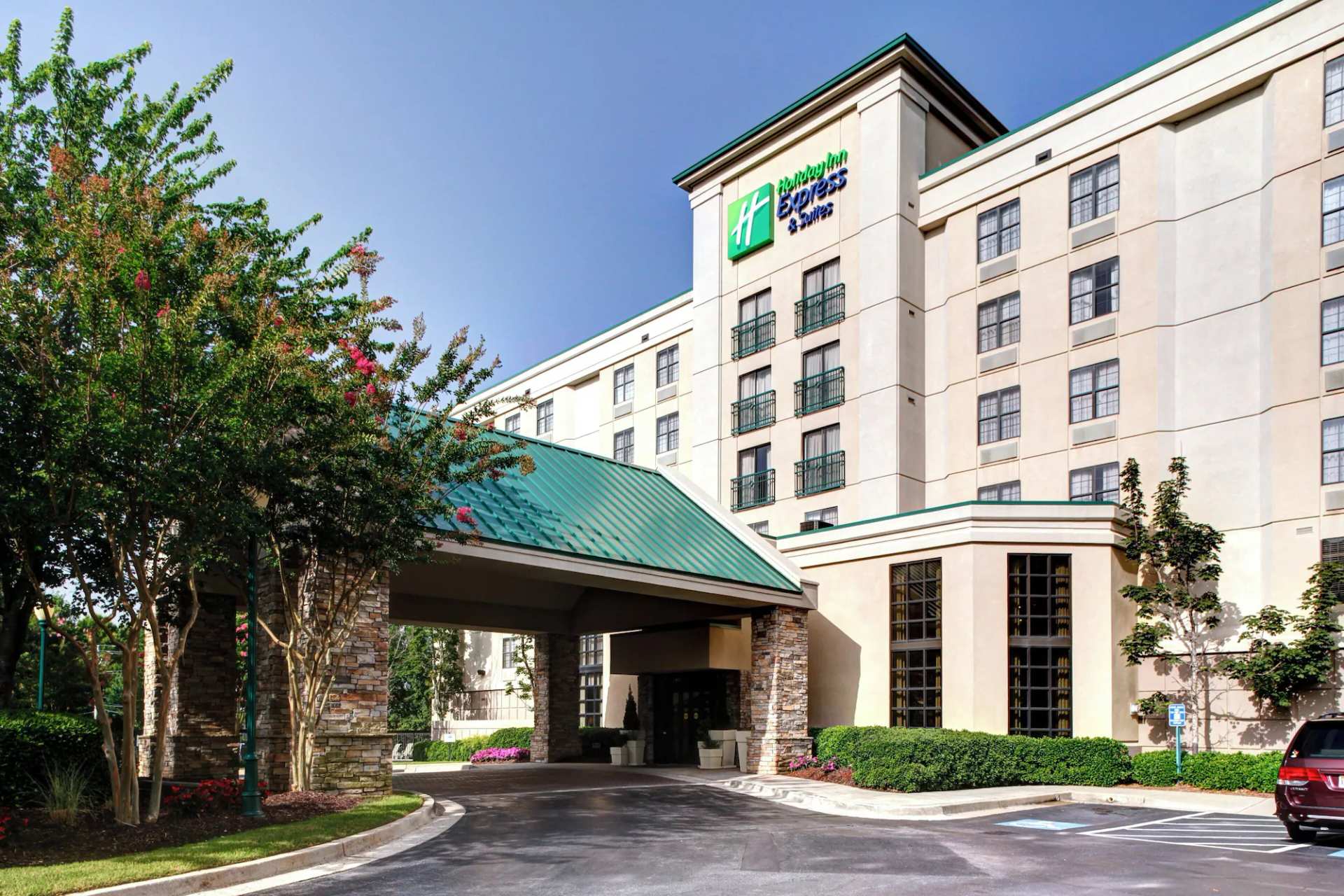 Holiday Inn Express Hotel & Suites Atlanta Buckhead by IHG