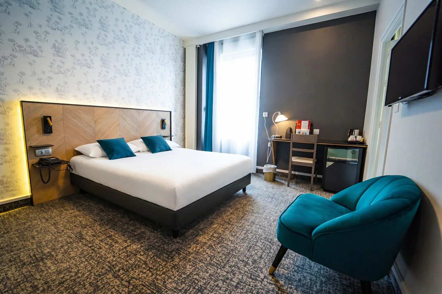 Brit Hotel Privilège Le Royal - Centre Gare
