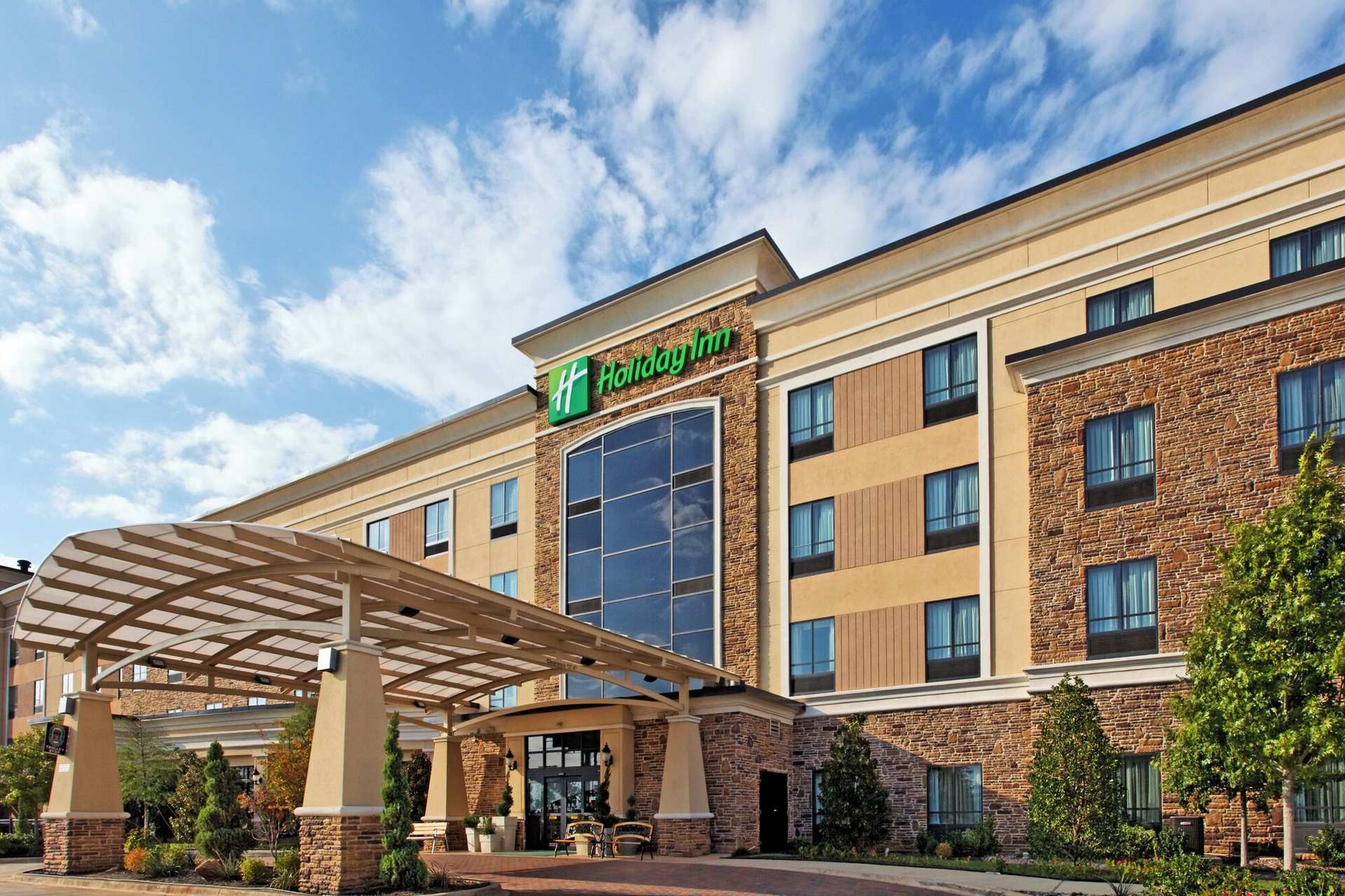 Holiday Inn Arlington Northeast by IHG